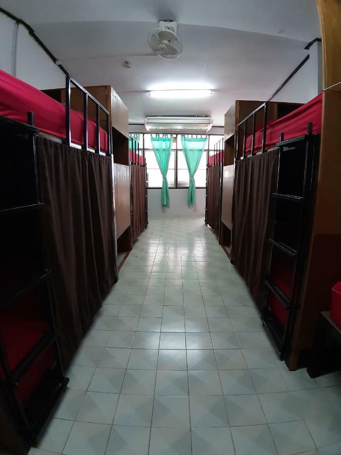 Dada Hostel Τσιάνγκ Μάι Εξωτερικό φωτογραφία