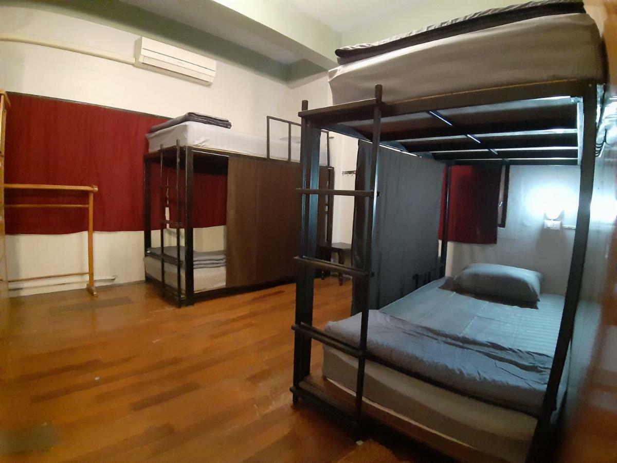 Dada Hostel Τσιάνγκ Μάι Εξωτερικό φωτογραφία